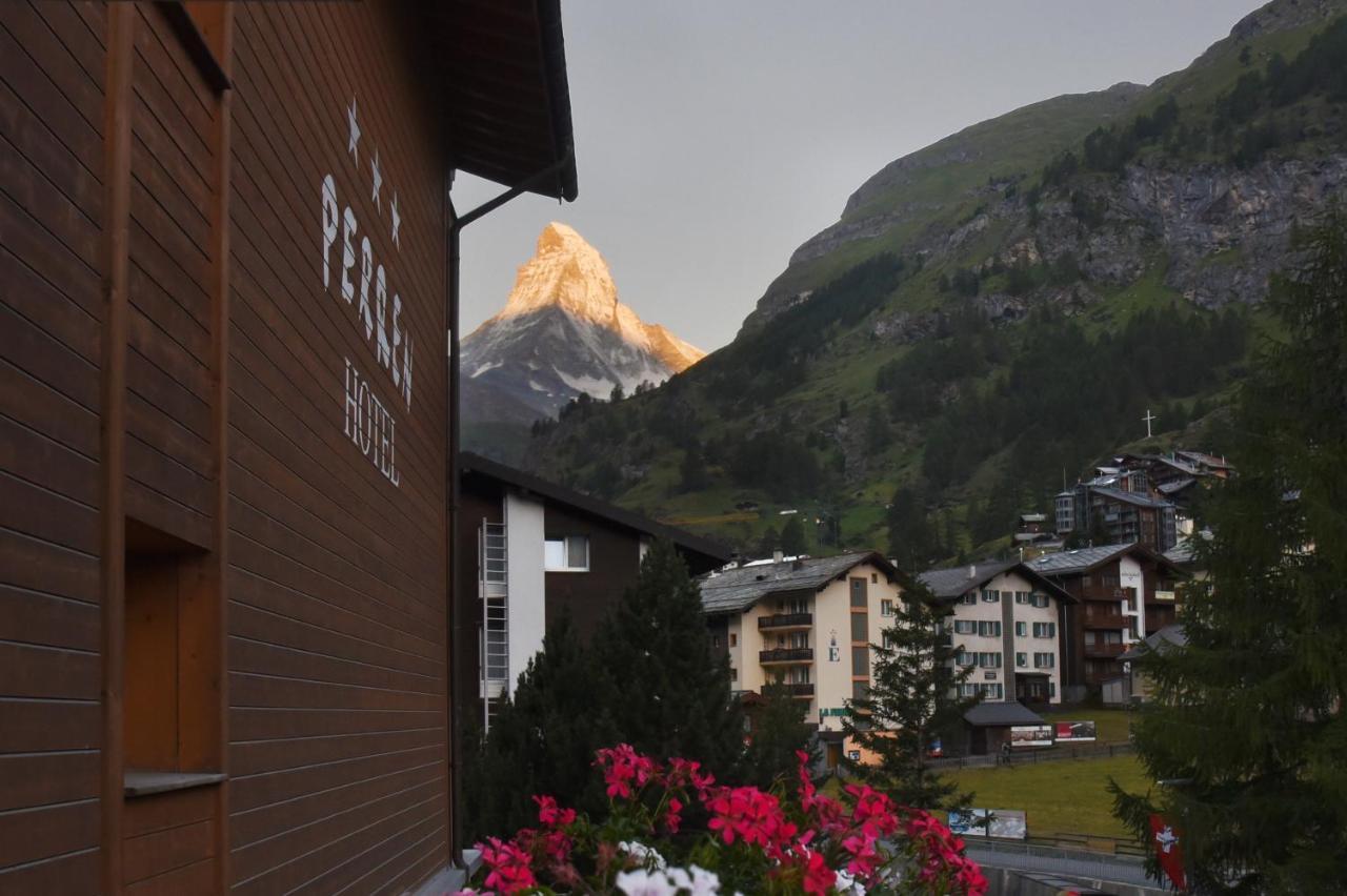 Alpine Hotel Perren Zermatt Bagian luar foto