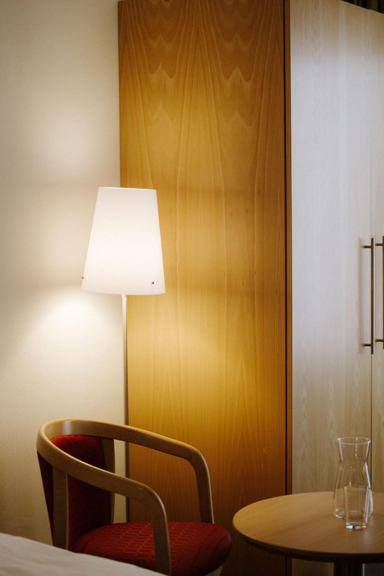 Alpine Hotel Perren Zermatt Bagian luar foto